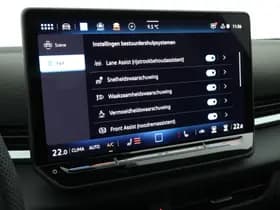 Volkswagen T-Roc thumbnail 23