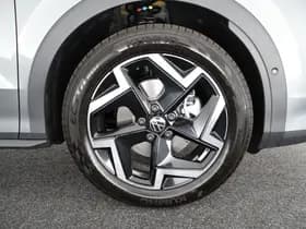 Volkswagen T-Roc thumbnail 50