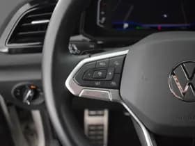 Volkswagen T-Roc thumbnail 21