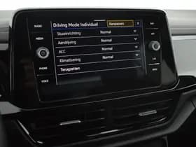 Volkswagen T-Roc thumbnail 27