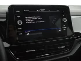 Volkswagen T-Roc thumbnail 36