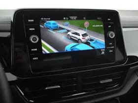 Volkswagen T-Roc thumbnail 38