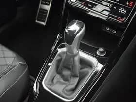 Volkswagen T-Roc thumbnail 43