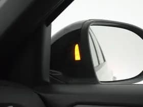 Volkswagen T-Roc thumbnail 8