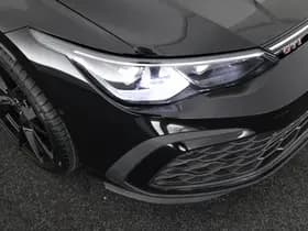 Volkswagen Golf thumbnail 48