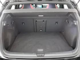 Volkswagen Golf thumbnail 49