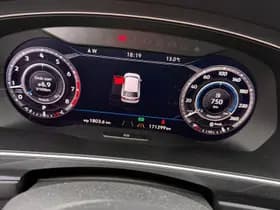 Volkswagen Tiguan thumbnail 5