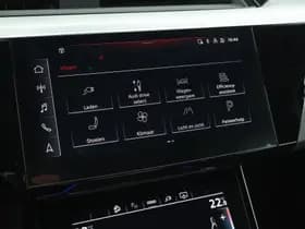 Audi e-tron thumbnail 32