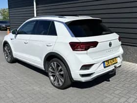 Volkswagen T-Roc thumbnail 3