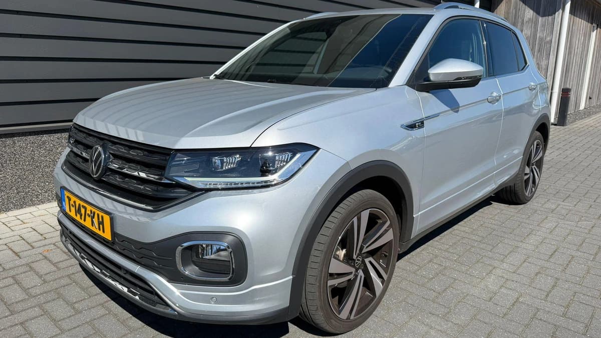 Volkswagen T-Cross — foto 1