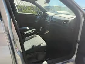 Volkswagen T-Cross thumbnail 5