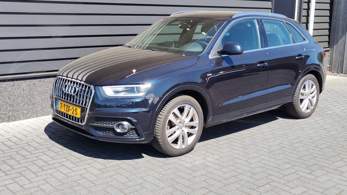 Audi Q3 — foto 1