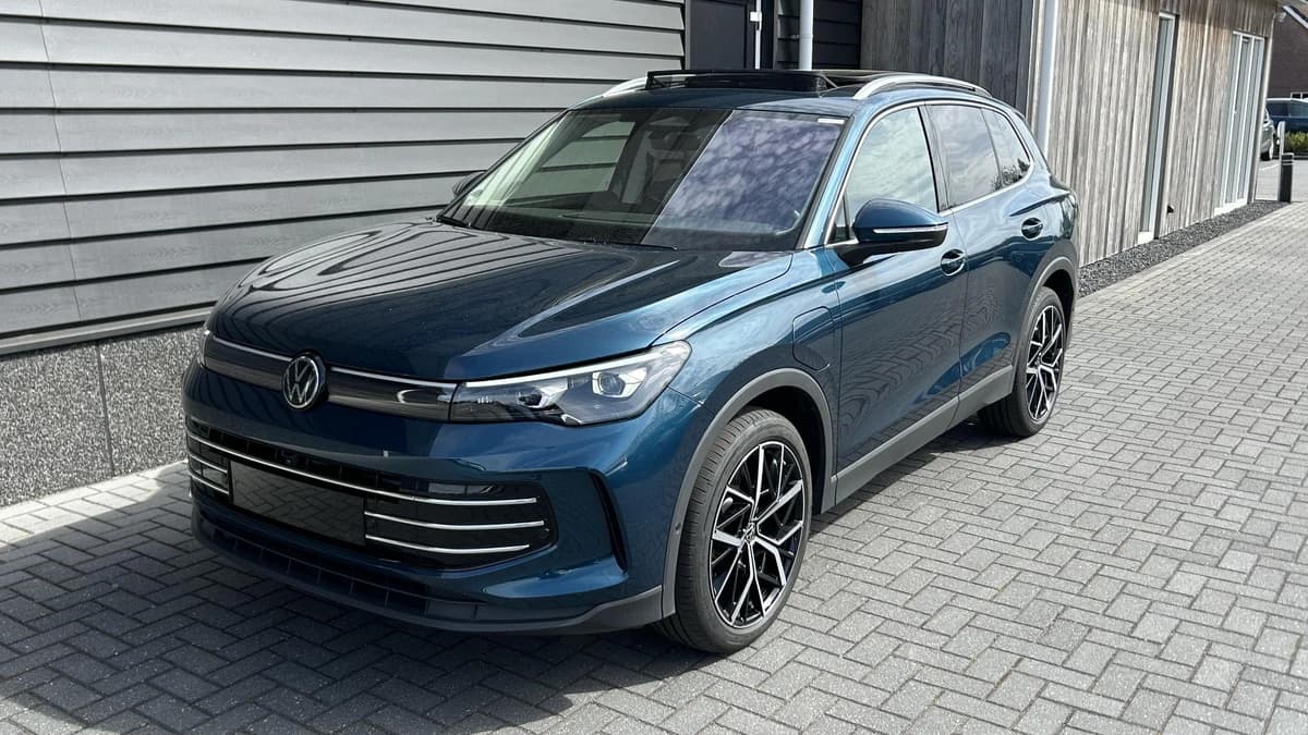 Volkswagen Tiguan — foto 1