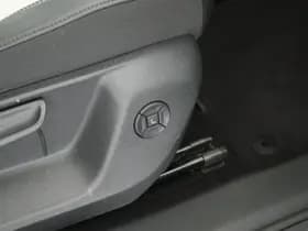 Volkswagen Tiguan thumbnail 56