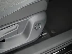 Volkswagen Tiguan thumbnail 52