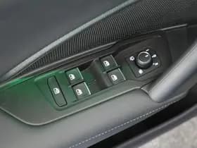 Volkswagen Tiguan thumbnail 21