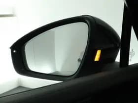 Volkswagen Tiguan thumbnail 8
