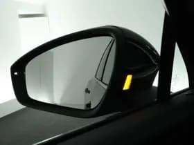 Volkswagen Tiguan thumbnail 6