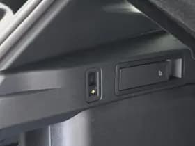 Volkswagen Tiguan thumbnail 61