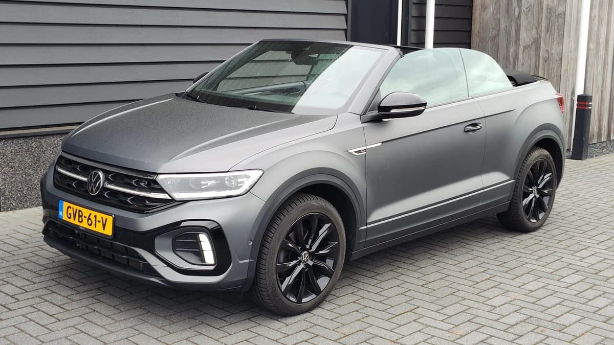 Volkswagen T-Roc — foto 1