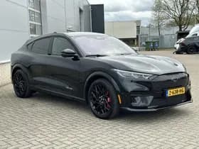 Ford Mustang thumbnail 3