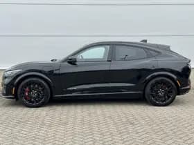 Ford Mustang thumbnail 9
