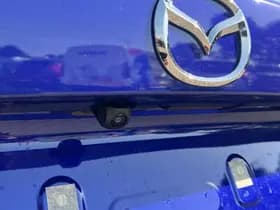 Mazda 2 thumbnail 7