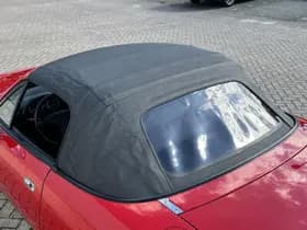 Mazda MX-5 thumbnail 16
