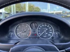Mazda MX-5 thumbnail 23