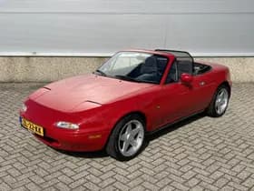 Mazda MX-5 thumbnail 8