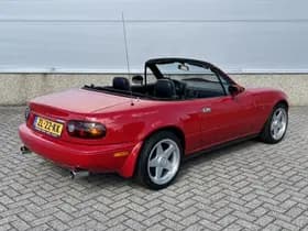 Mazda MX-5 thumbnail 10