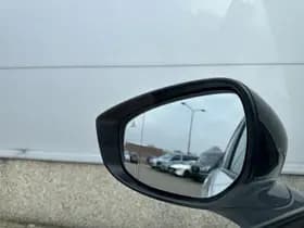 Mazda MX-30 thumbnail 10