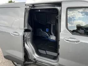 Ford E-Transit Cour. thumbnail 12