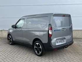 Ford E-Transit Cour. thumbnail 3