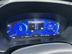 Ford Kuga thumbnail 9