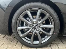 Mazda 3 thumbnail 6