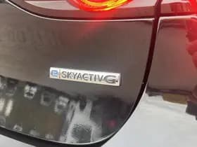 Mazda 3 thumbnail 7