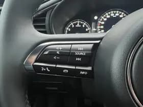 Mazda 3 thumbnail 10