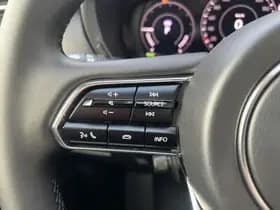 Mazda CX-60 thumbnail 9