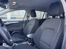 Ford Focus thumbnail 15