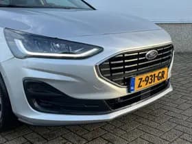 Ford Focus thumbnail 4