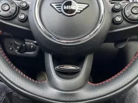MINI Clubman thumbnail 24