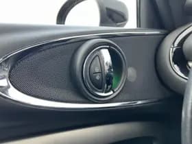 MINI Clubman thumbnail 25