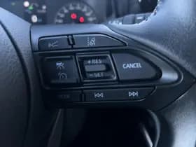 Mazda 2 thumbnail 11