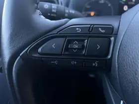 Mazda 2 thumbnail 10