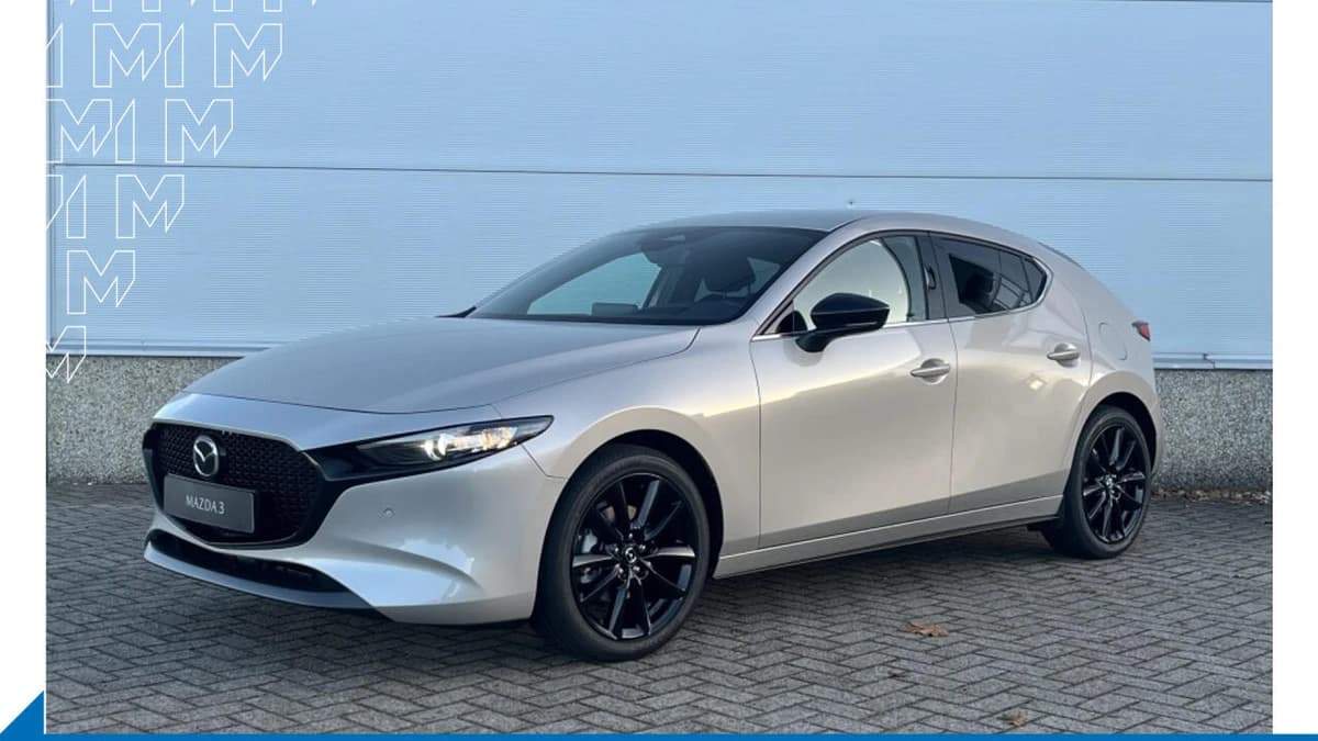 Mazda 3 — foto 1