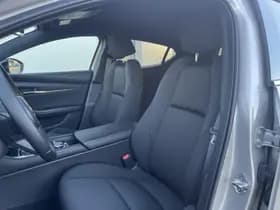 Mazda 3 thumbnail 11