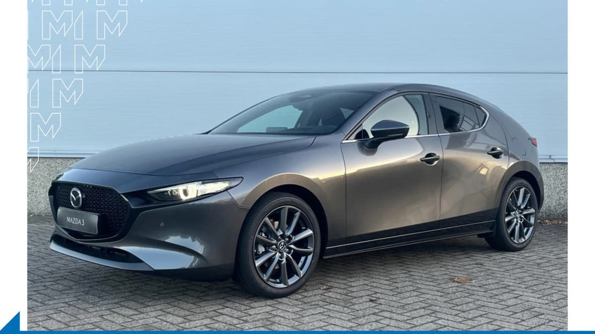 Mazda 3 — foto 1