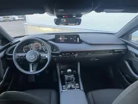Mazda 3 thumbnail 11
