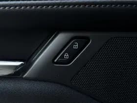 Mazda 3 thumbnail 16